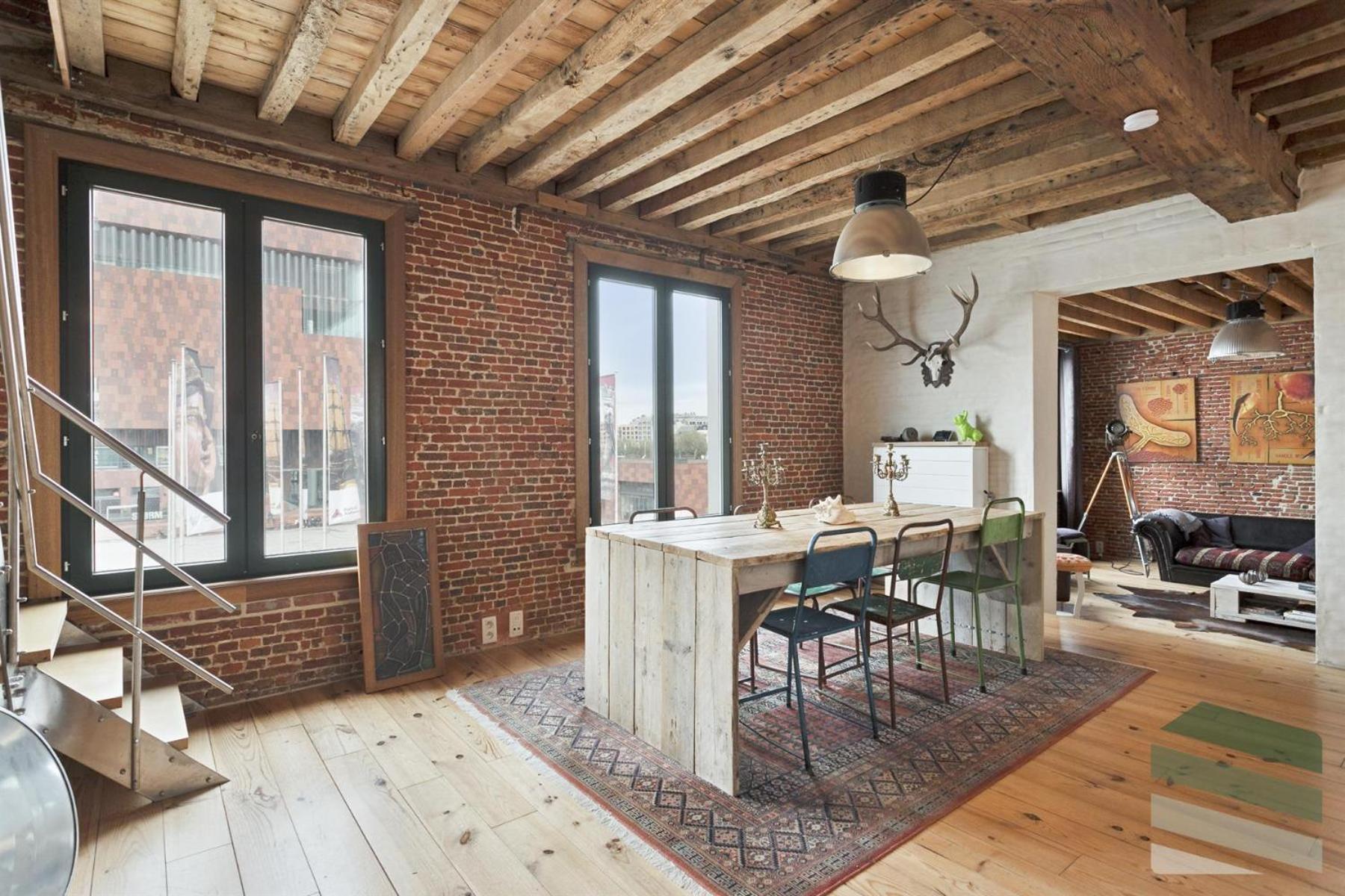 Re-Claimed Loft Apartment Antwerpen Bagian luar foto